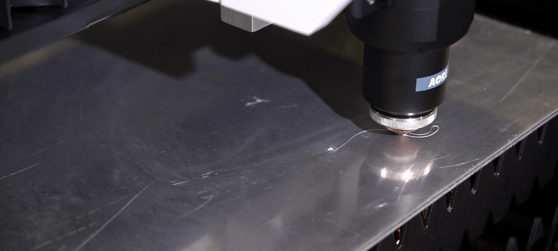Stainless Steel Cutting.webp